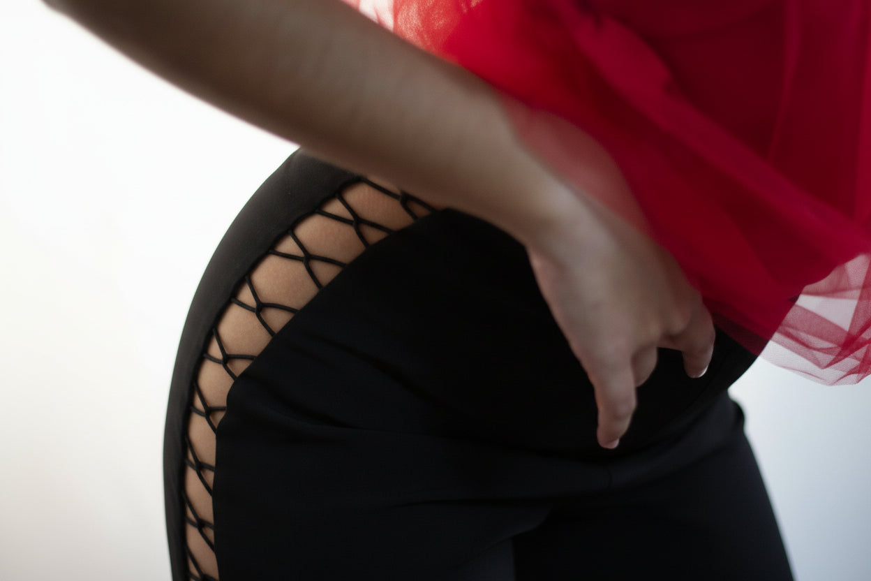 Detalle lateral cola de ratón pantalón Cosmic Bomb